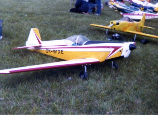 Philippe et son Zlin 526 A.jpg
