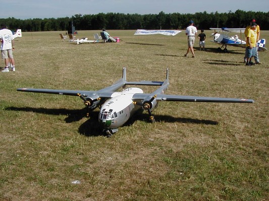 La Ferté-Alais_20030622_007.jpg