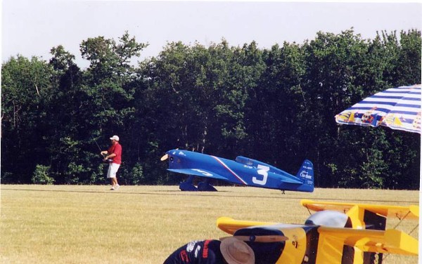 La Ferté-Alais 2003_004.JPG