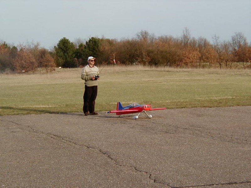 2003 Gilles 202  (7).jpg