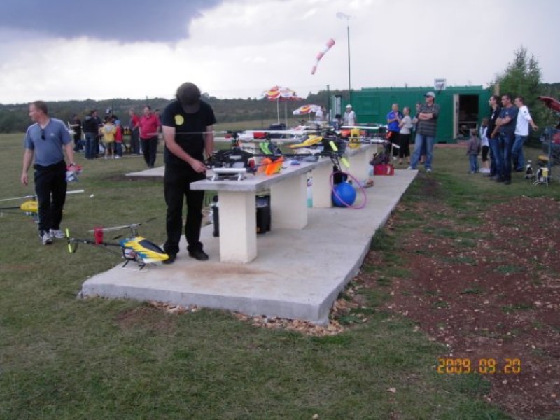 KICX2828.JPG