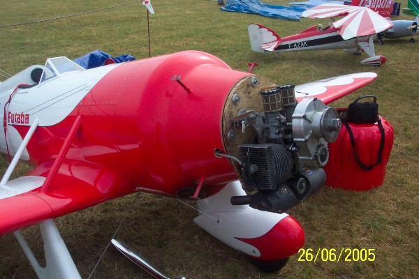 101 La Ferté Alais 2005.jpg