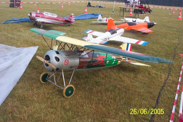 107 La Ferté Alais 2005.jpg