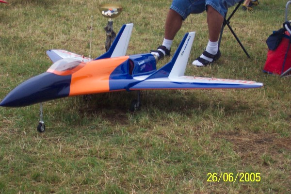 025 La Ferté Alais 2005.jpg