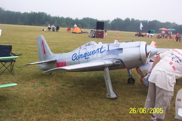 027 La Ferté Alais 2005.jpg