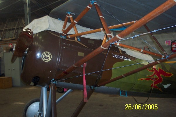 037 La Ferté Alais 2005.jpg