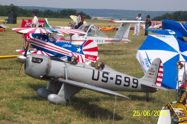048 La Ferté Alais 2005.jpg