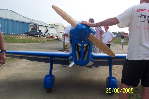 062 La Ferté Alais 2005.jpg